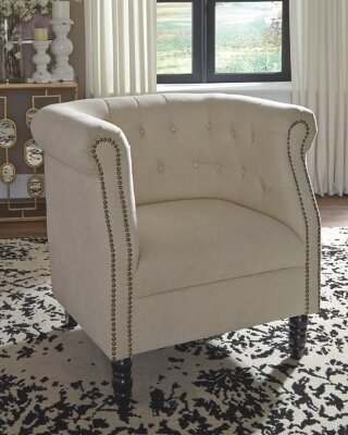 Jacquelyne Accent Chair