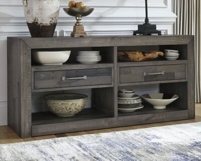 Mayflyn Dining Room Server