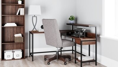 Camiburg Bookcase
