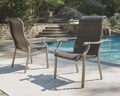 Windon Barn Arm Chair (Set of 4)