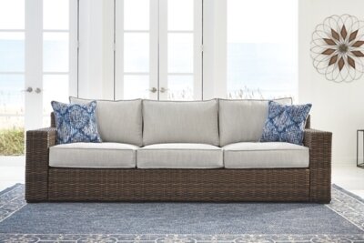 Alta Grande Sofa with Cushion