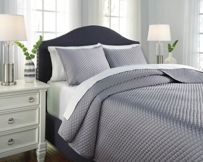 Dietrick 3-Piece Queen Quilt Set