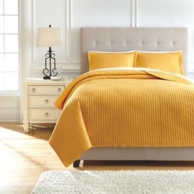 Raleda 3-Piece Queen Coverlet Set