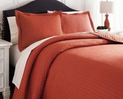 Raleda 3-Piece Queen Coverlet Set