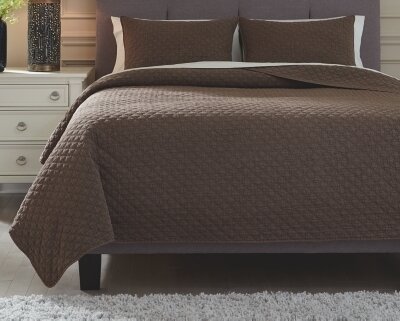 Ryter Queen/Full Coverlet Set