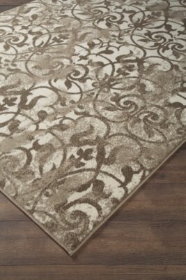 Cadrian 5&#39; x 7&#39; Rug