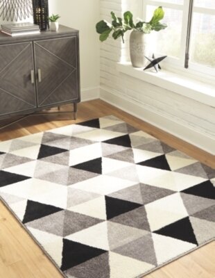 Jamaun 5&#39; x 7&#39; Rug