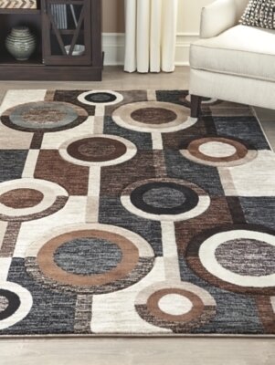 Guintte 5&#39; x 6&#39;7&quot; Rug