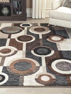 Guintte 5&#39; x 6&#39;7&quot; Rug