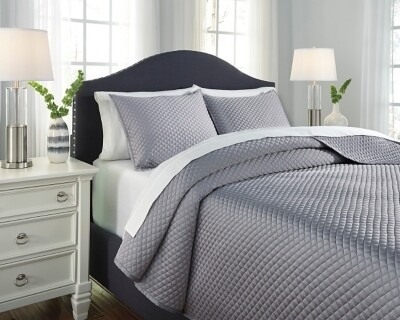 Dietrick 3-Piece Queen Quilt Set