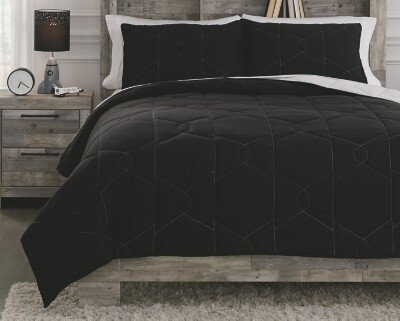 Meliora Full Quilt Set