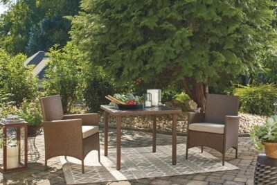 Reedenhurst 3-Piece Dining Table Set