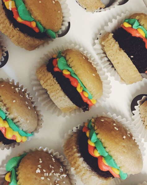 Burger Cupcakes