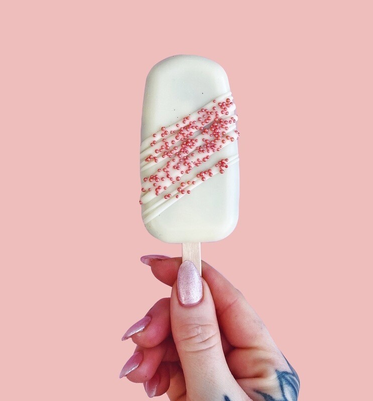 Red Velvet Cakesicle