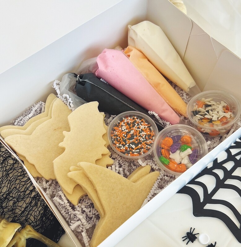 Halloween Cookie Decorating Kit