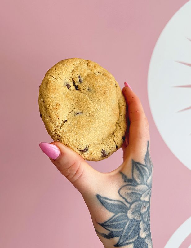 Chocolate Chip Cookie