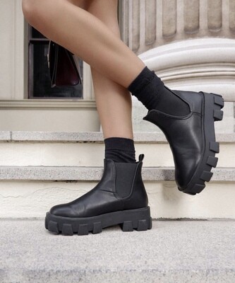 Black Thick Rubber Sole Boots