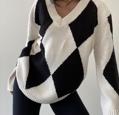 Black-White Diamond Sweater