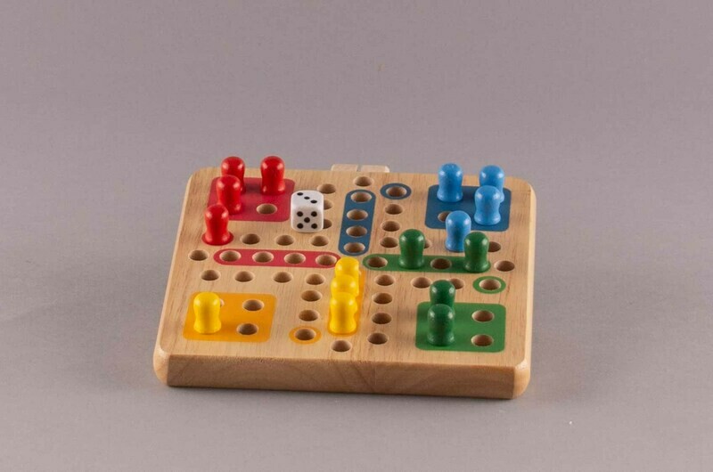 „Ludo“ klein
Würfelspiel