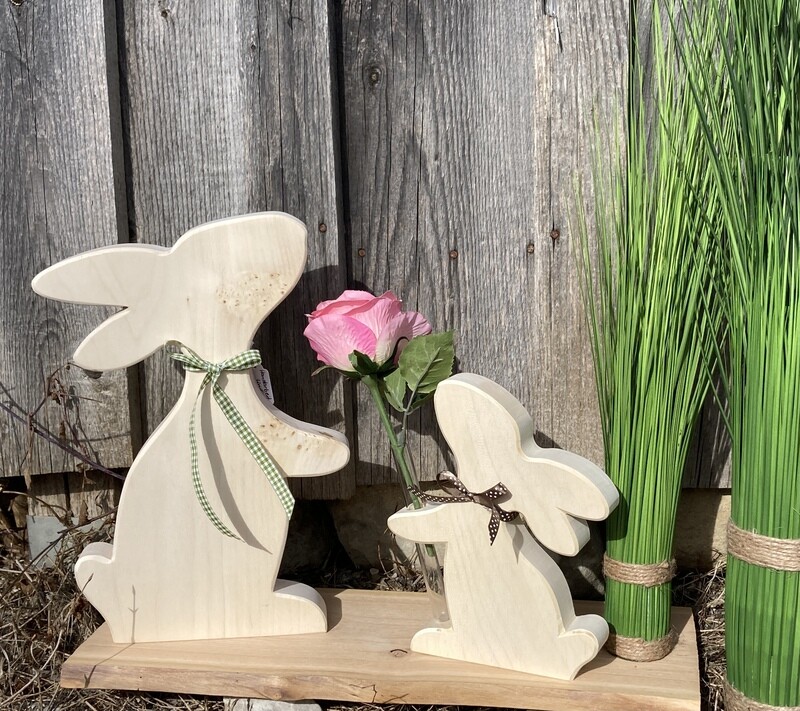 Kleiner Hase 
Lindenholz ab