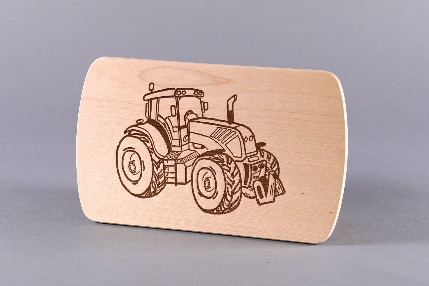 Brotzeitbrett &quot;Traktor neu&quot; klein, natur