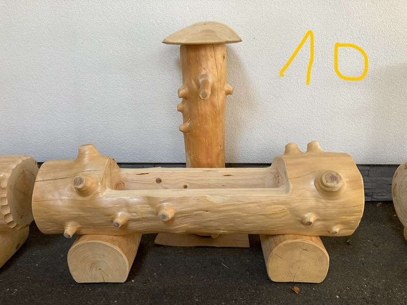 Brunnen 10