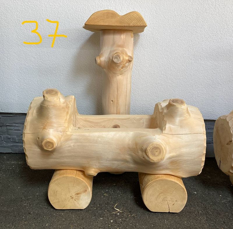 Brunnen 37