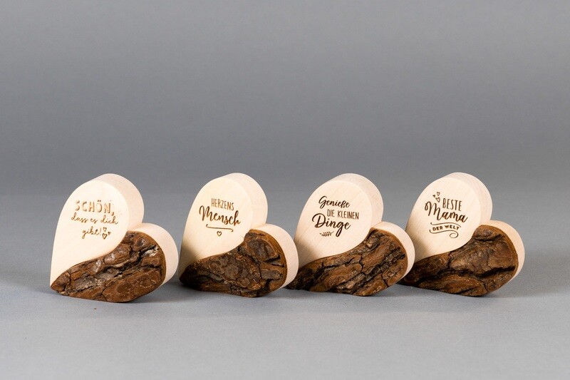 Rindenherz klein mit Gravur