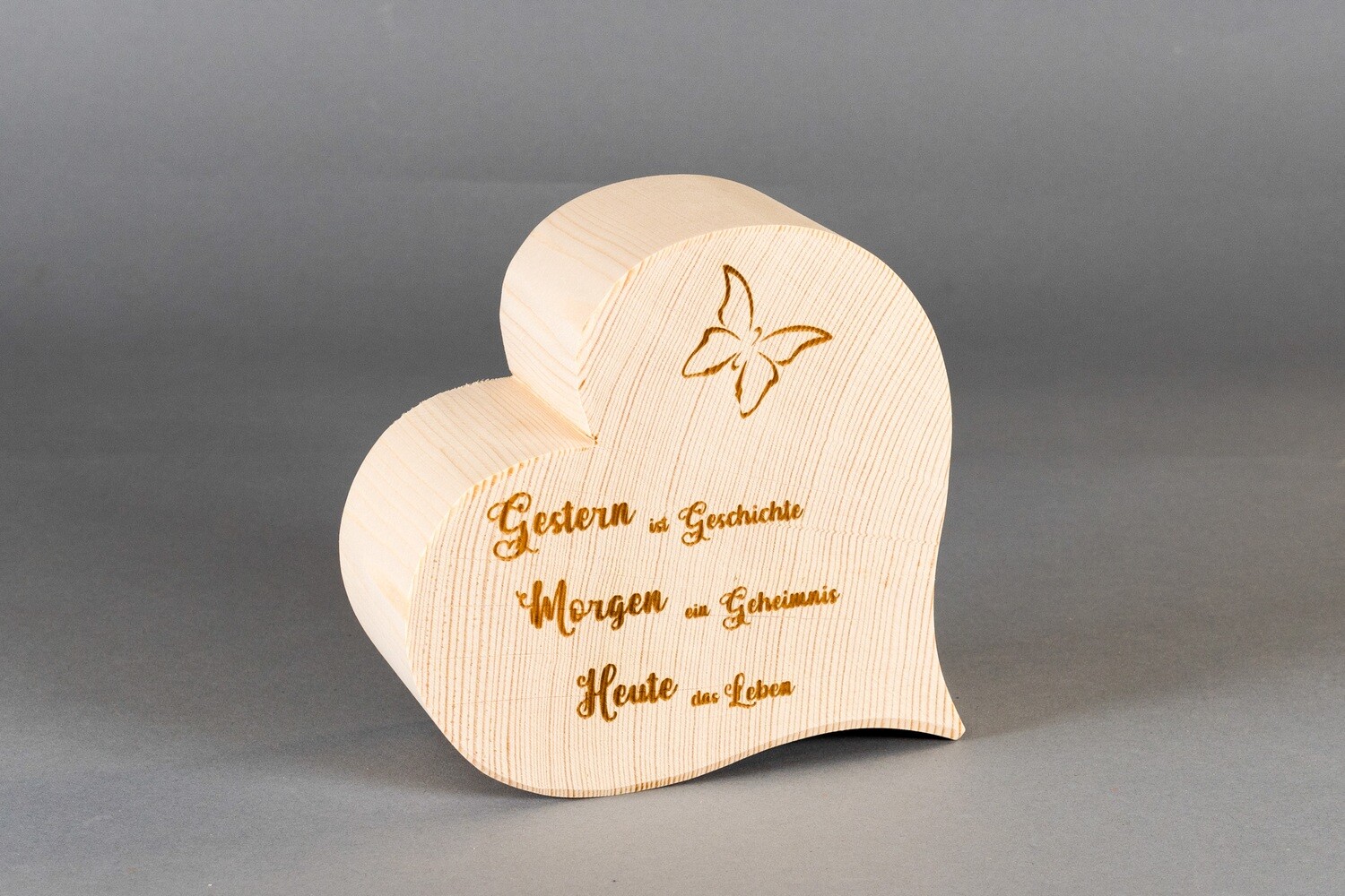 Herz klassisch "Gestern ist Geschichte...“