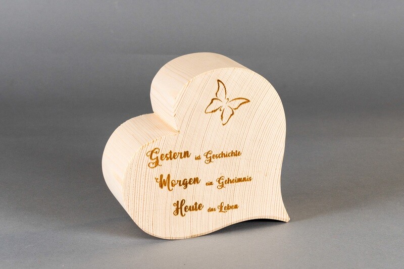 Herz klassisch "Gestern ist Geschichte...“ Herz klassisch "Gestern ist Geschichte...“