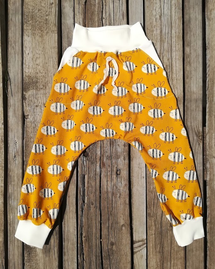Kinderhose (Größen 44 -68)