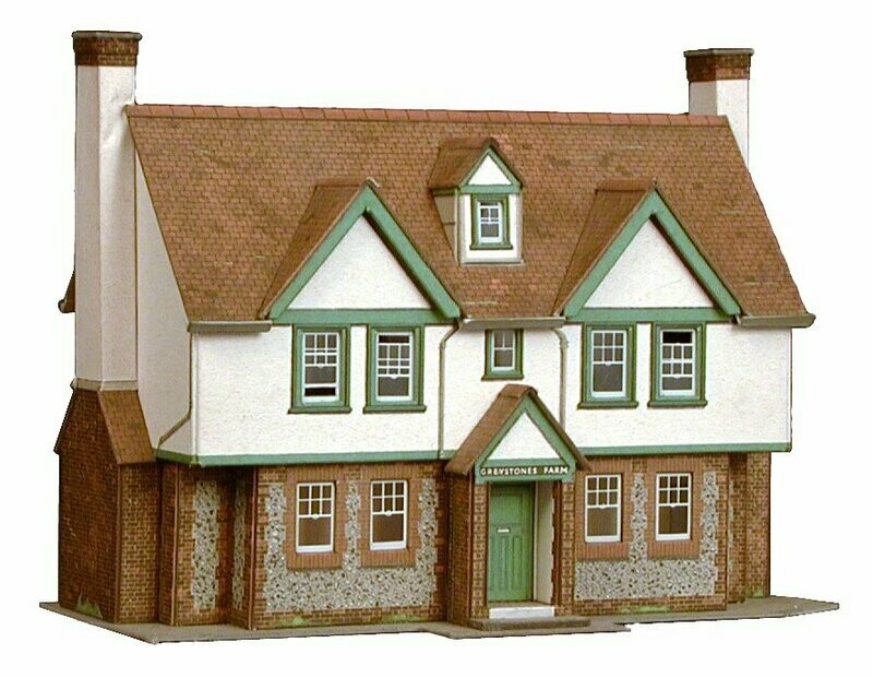 B24 Greystones Farm House