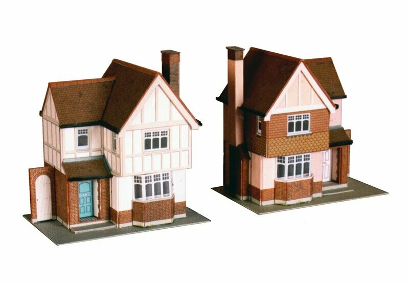 B23 Two Detached Houses