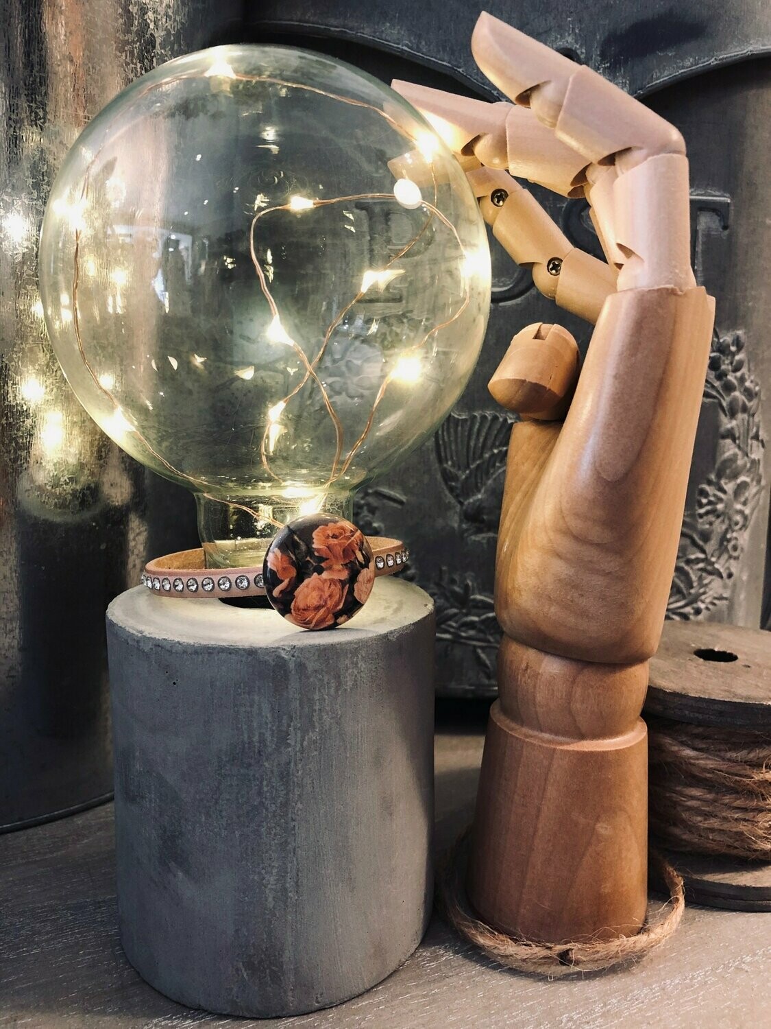 Bracelet en cuir beige rosé fin