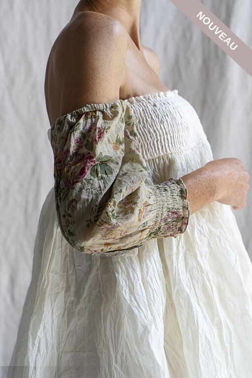 °SOLDES° Manchettes fleurs amande -40%