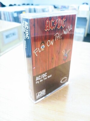 ACDC - Fly on the wall (CASSETTE)