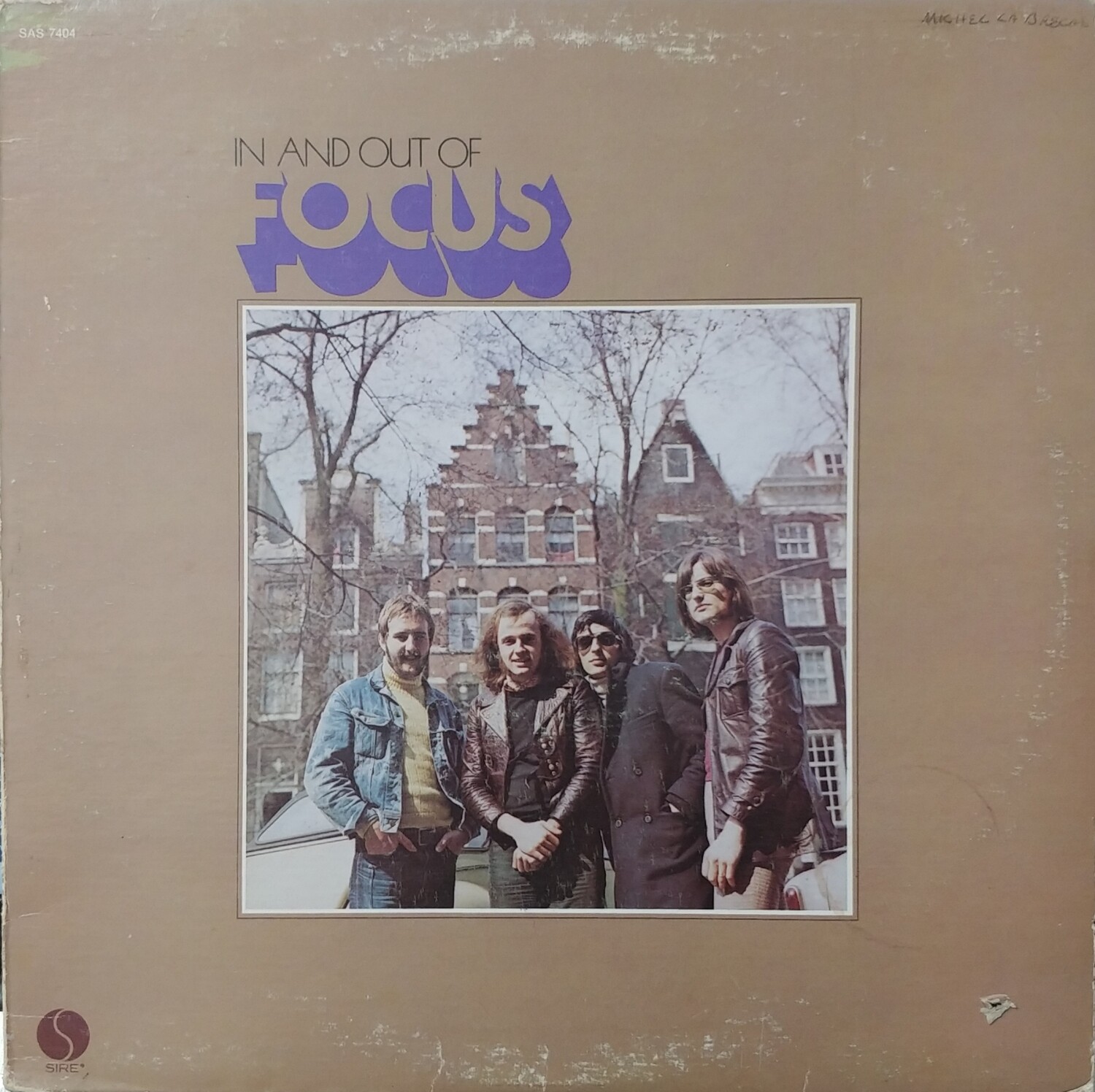 Focus - In and out of Focus