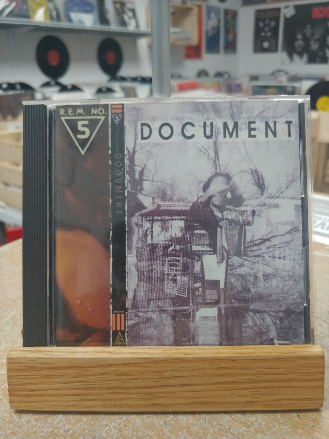 REM - Document (CD)
