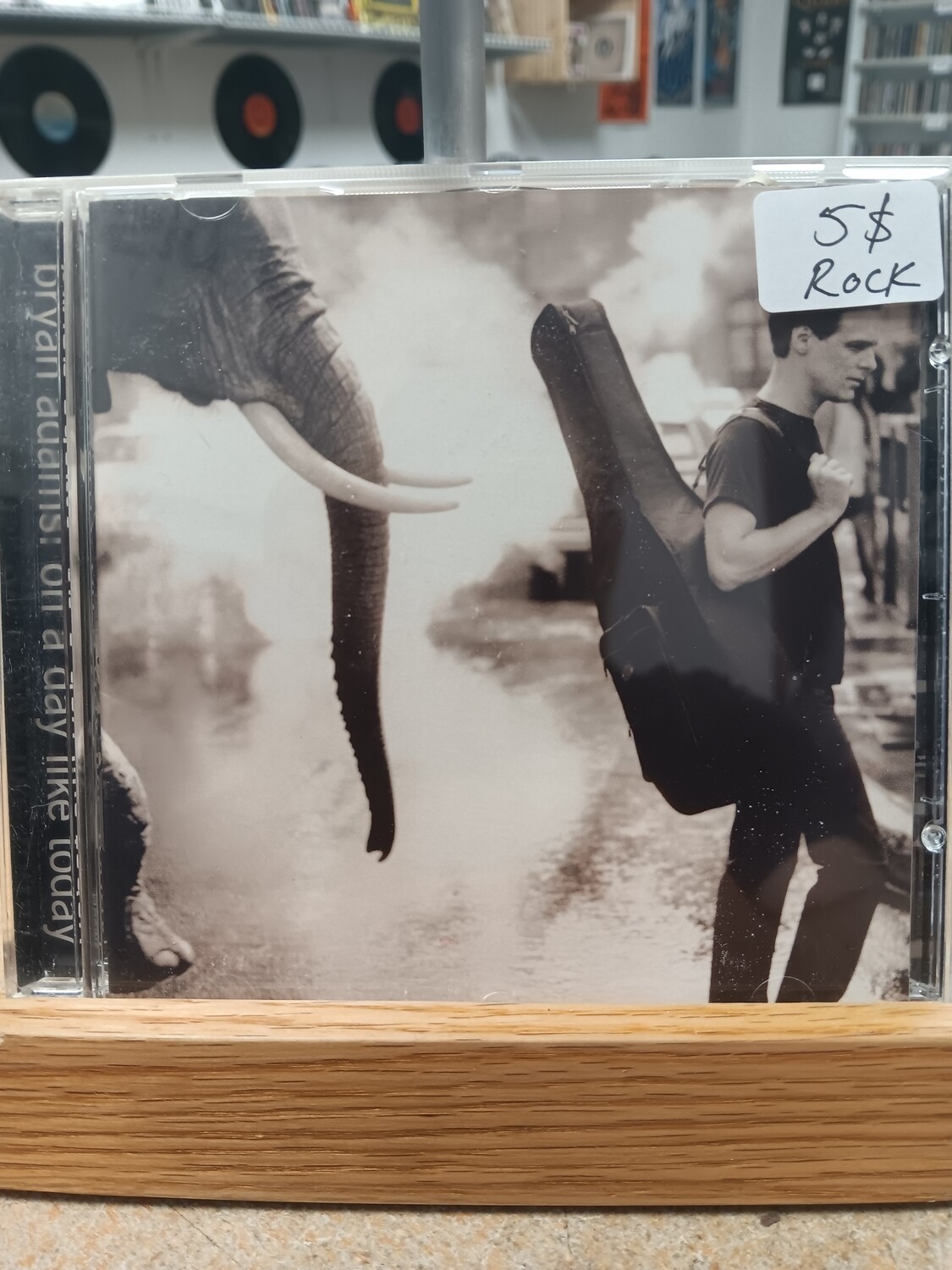 Bryan Adams - On a day like today (CD)