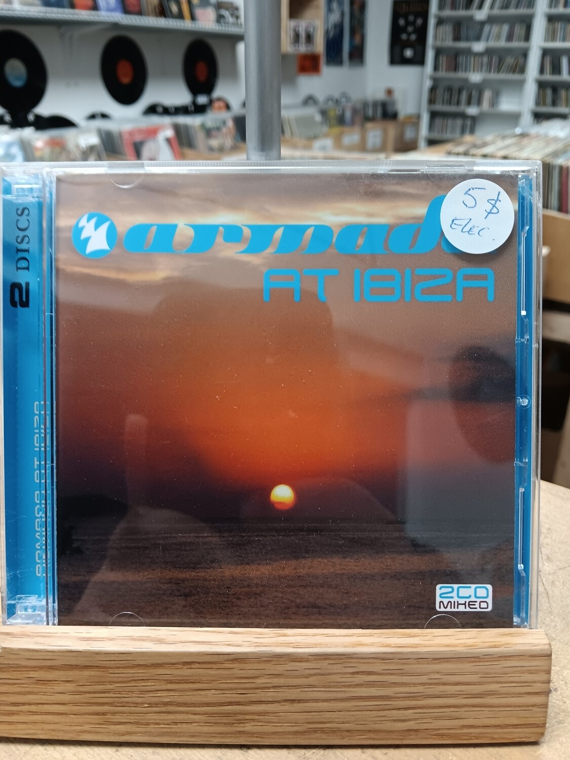 VARIOUS - Armada at Ibiza (CD)