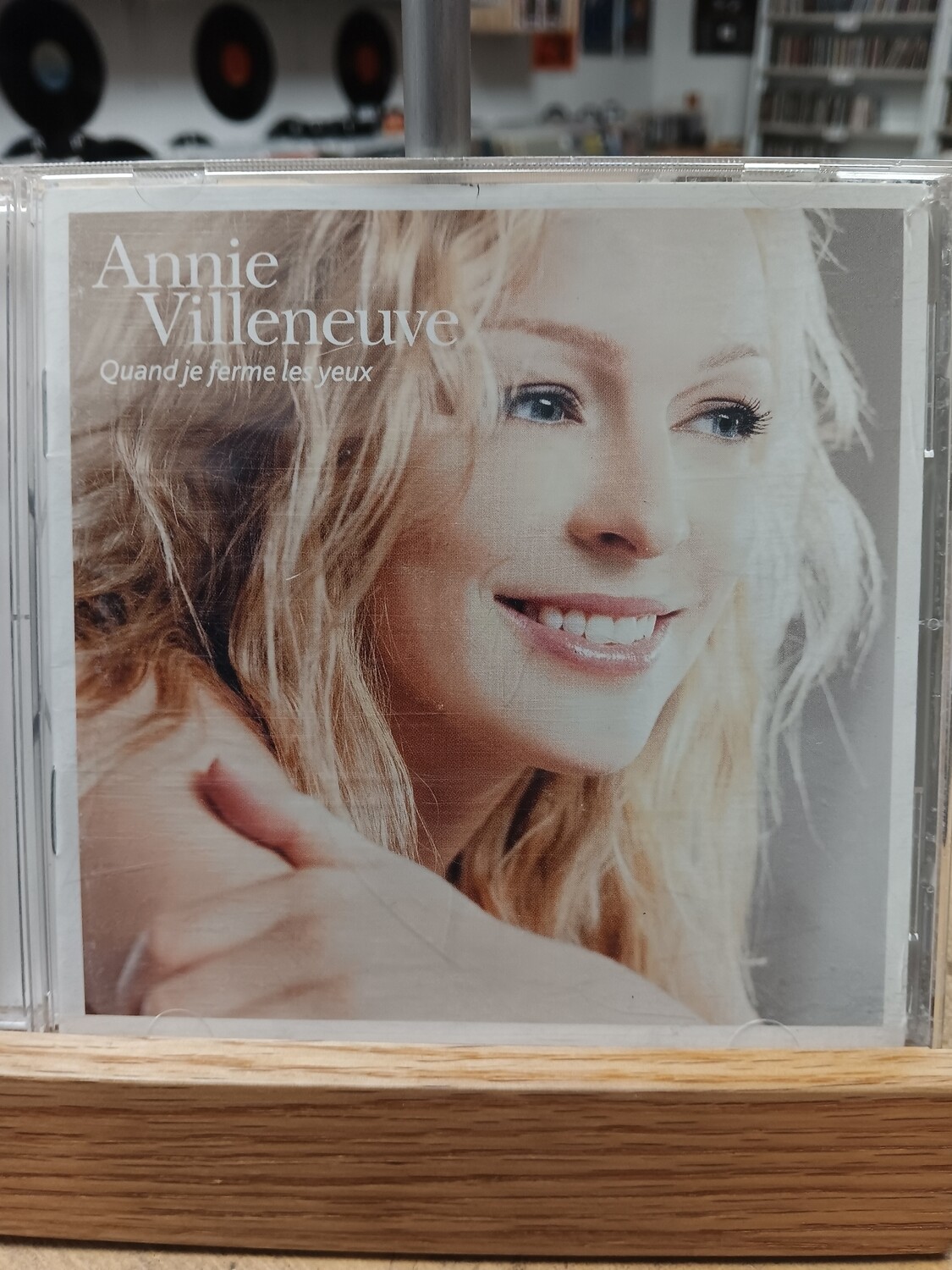 ANNIE VILLENEUVE - Quand je ferme les yeux (CD)