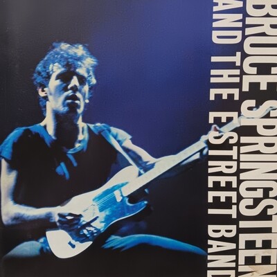 TOUR BOOK BRUCE SPRINGSTEEN AND THE E STREET BAND (TOUR BOOK)