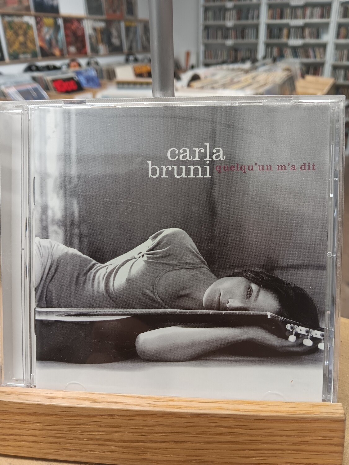 CARLA BRUNI - Quelqu'un m'a dit (CD)