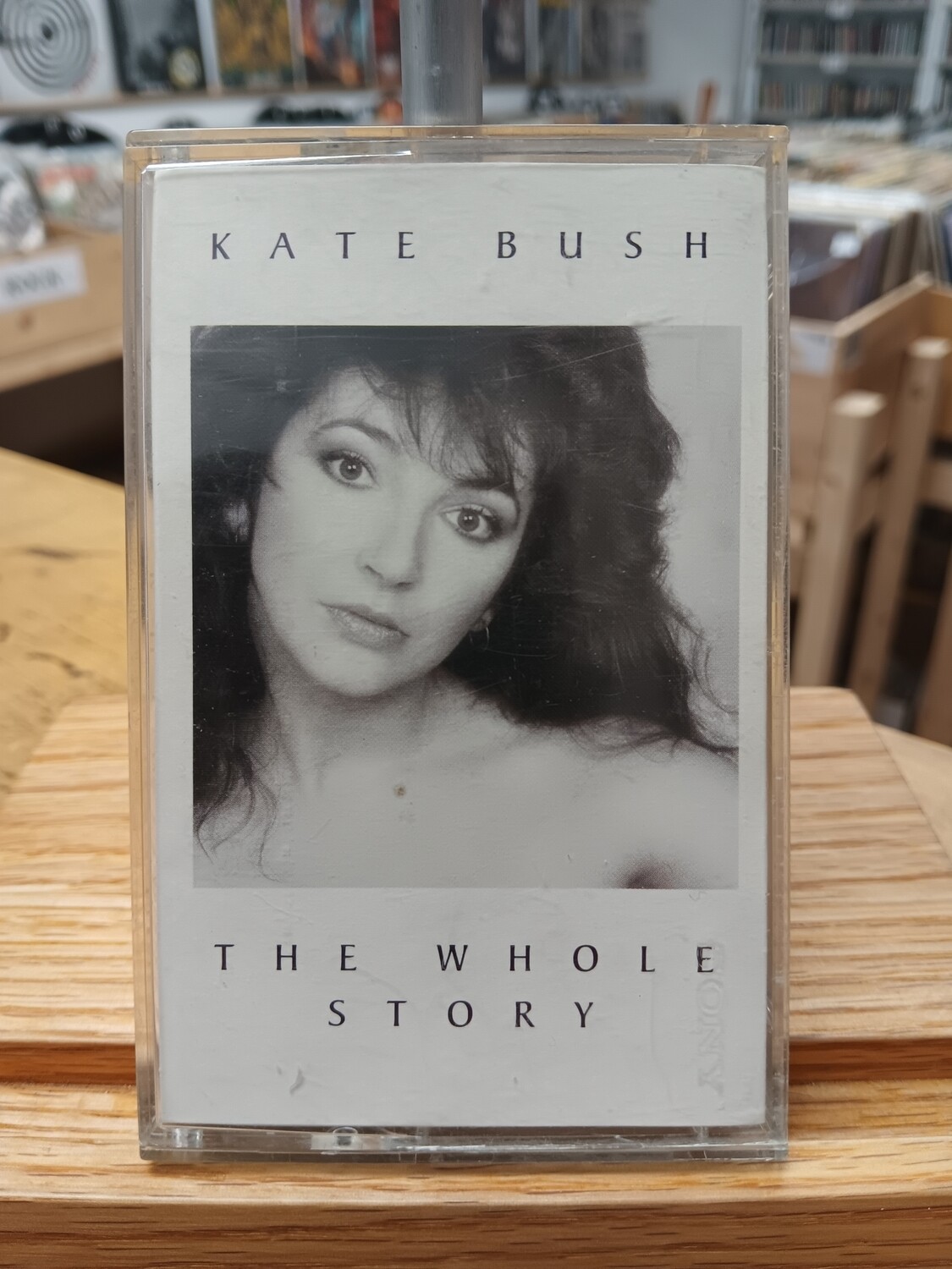 KATE BUSH - The whole story (CASSETTE)
