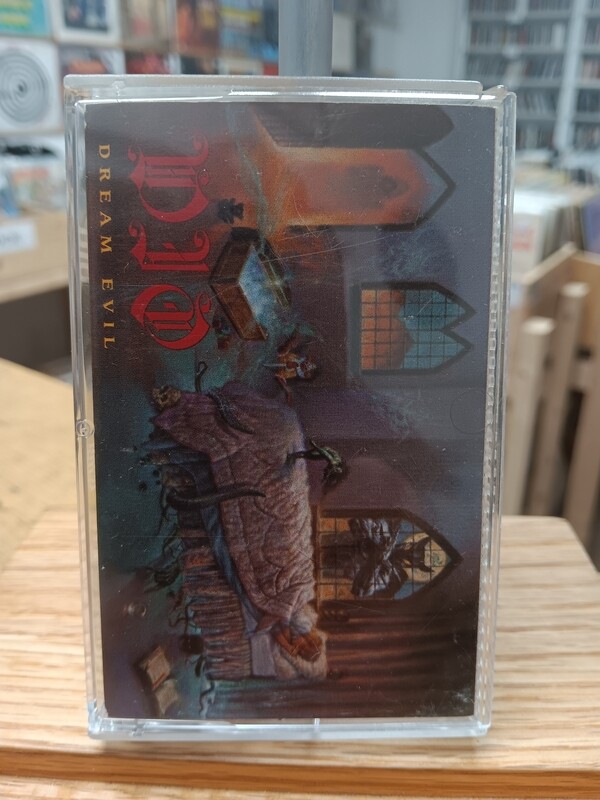 DIO - Dream Evil (CASSETTE)