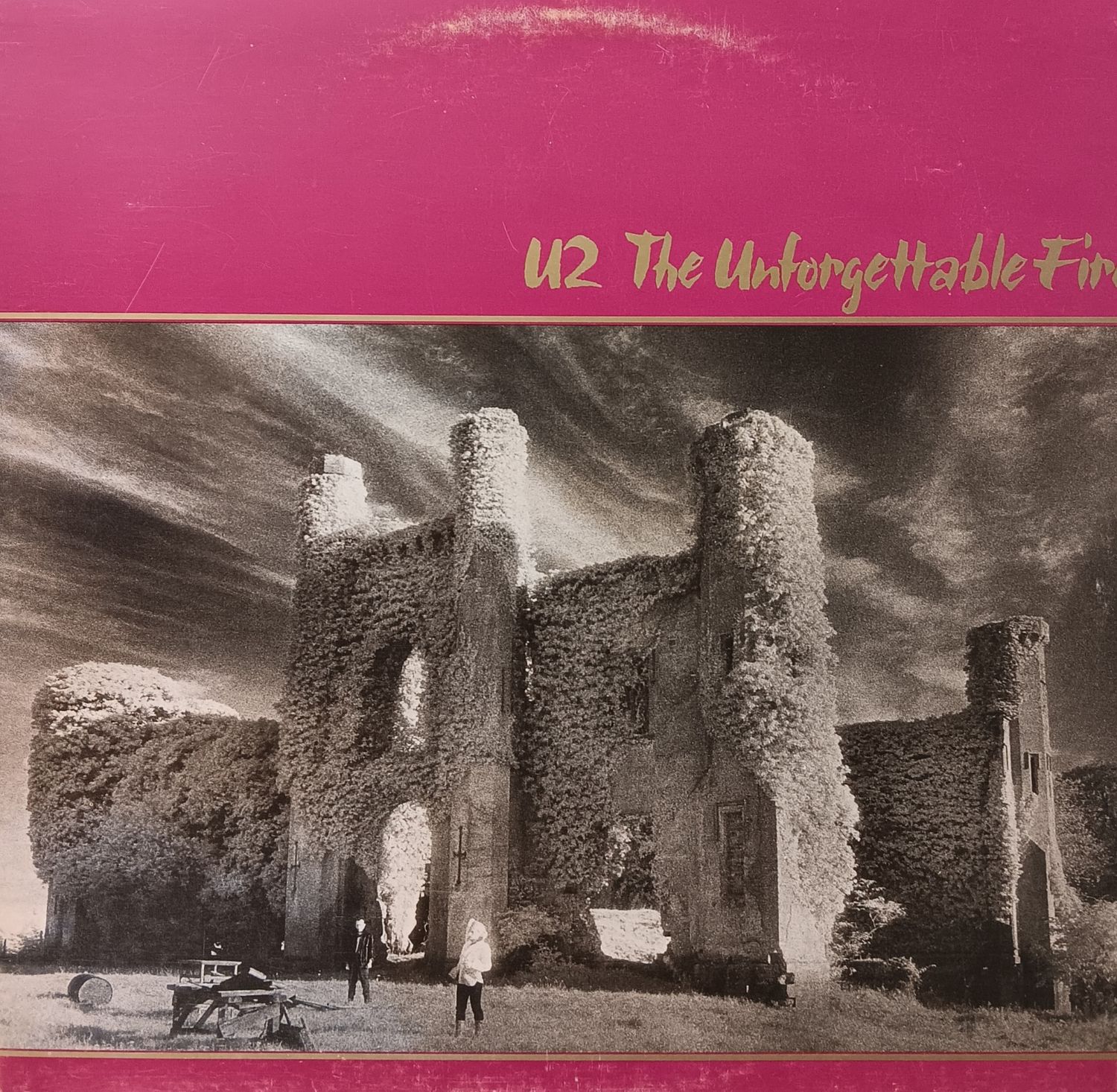 U2 - The unforgettable fire