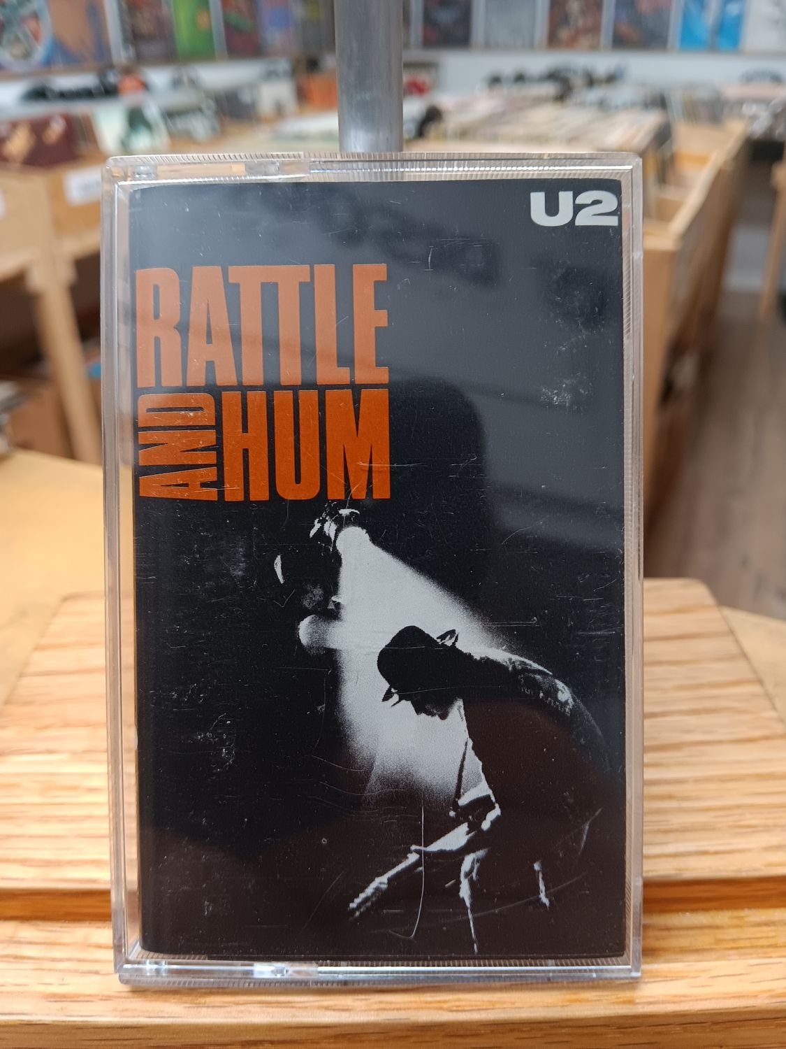 U2 - BATTLE AND HUM (CASSETTE)