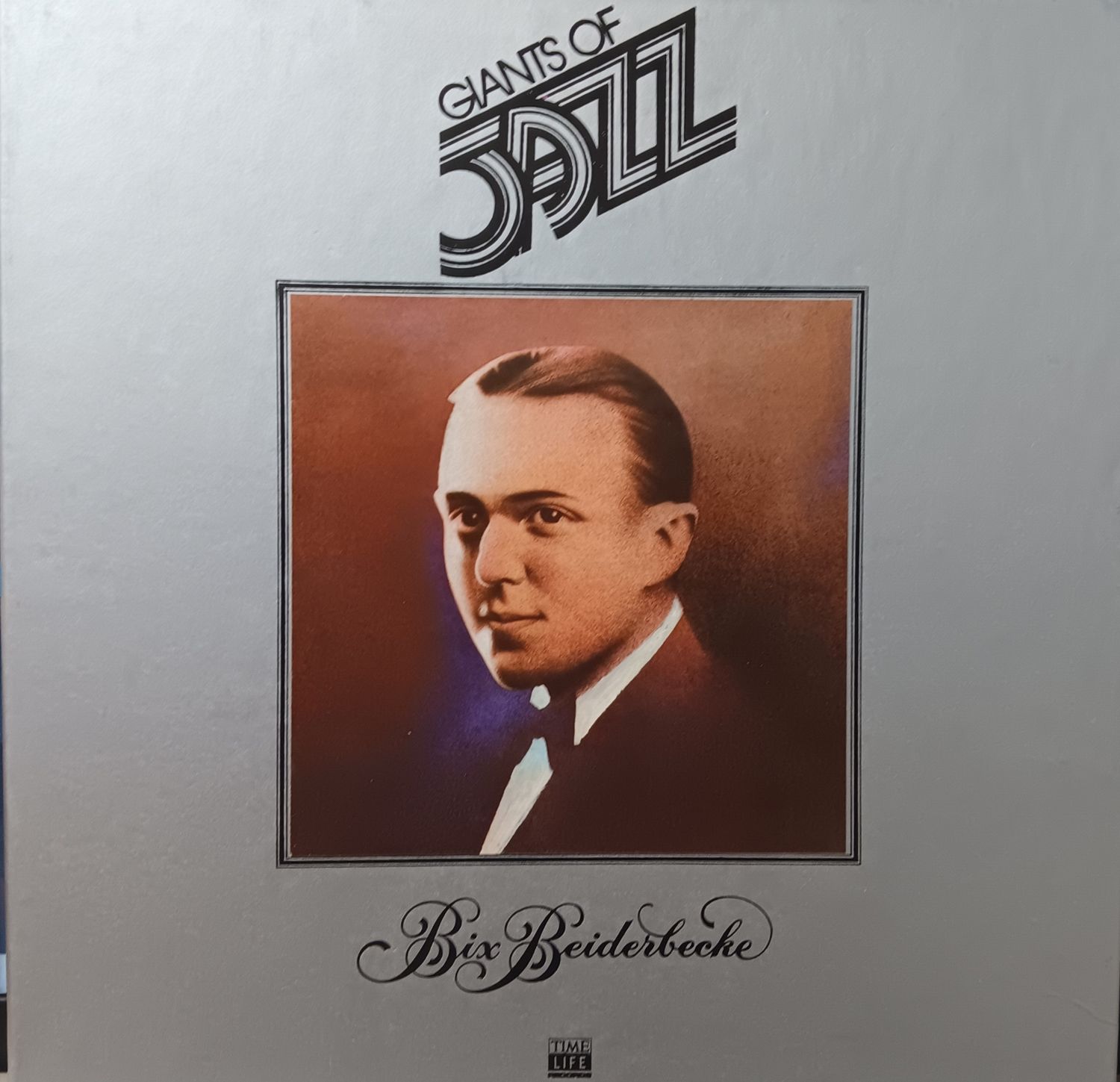 BIX BEIDERBECKE - Giants of Jazz