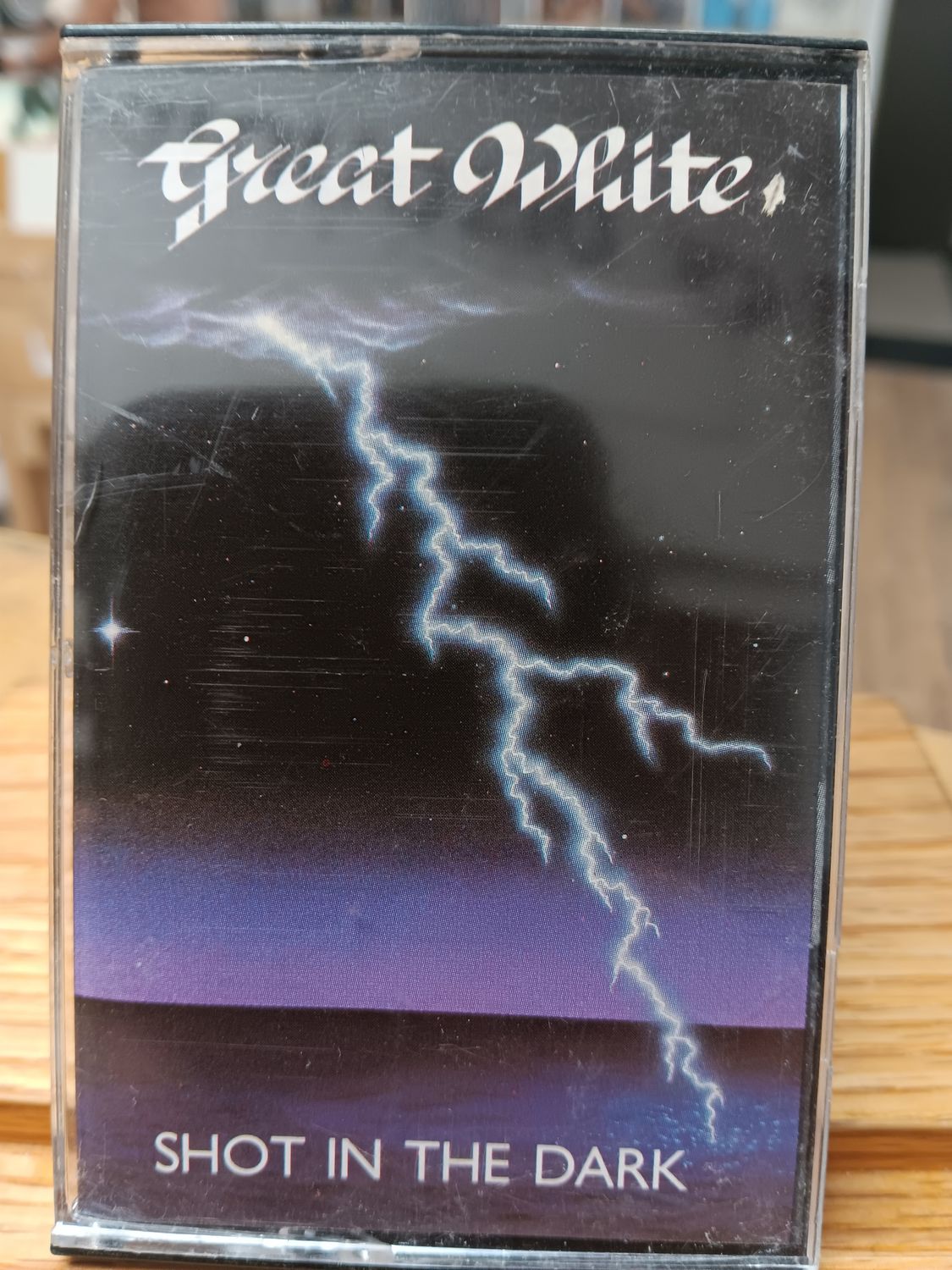 GREAT WHITE - Shot in the dark (CASSETTE)