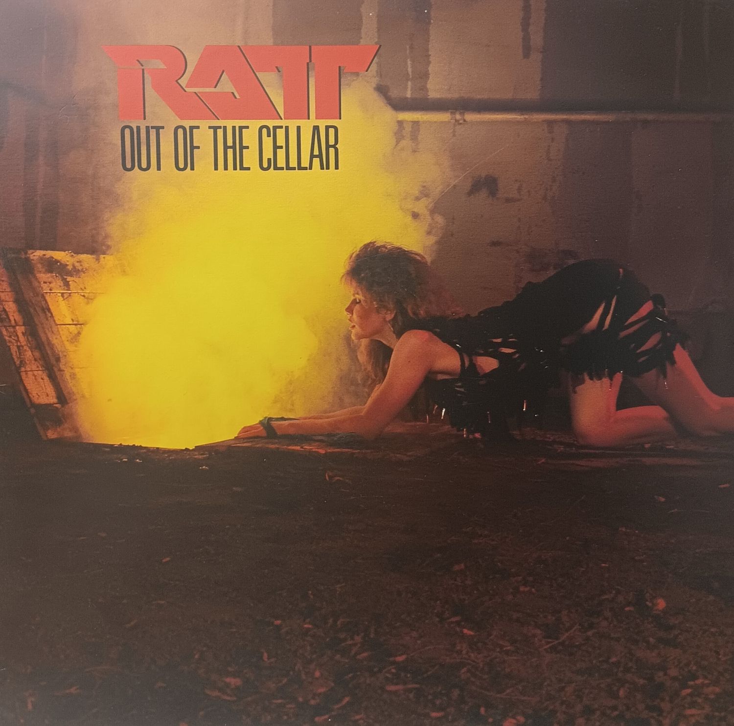 RATT - Out of the cellar